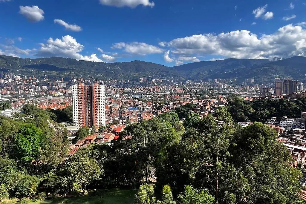 Mirador La Casa Del Condor 3 Habitaciones Itagui Colombia